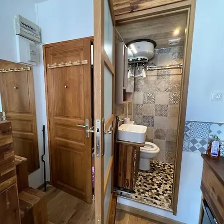 Studio Fonctionnel Neuf Paris Extérieur photo